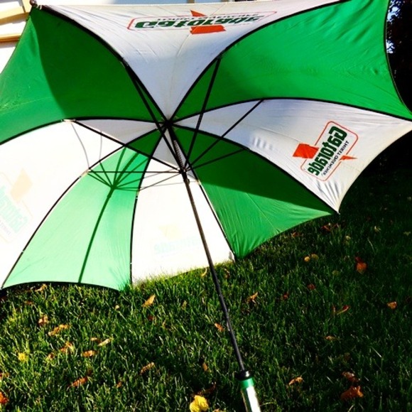 VINTAGE 1990's Haas-Jordan Gatorade GOLF Umbrella 51" Graphite Shaft RARE - Picture 4 of 5